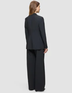 Avira Suit Wide Black