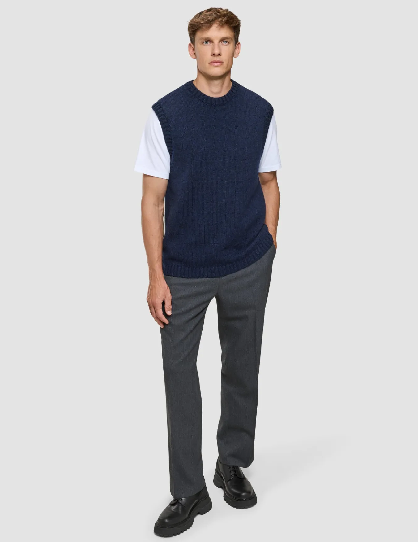 Chunky Soft Wool Knit Vest Dark Navy Melange
