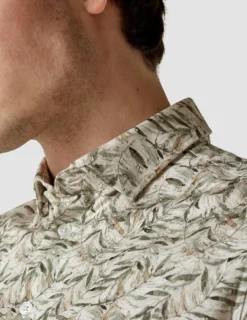 Classic Short-Sleeved Patterned Shirt Dried Leaves