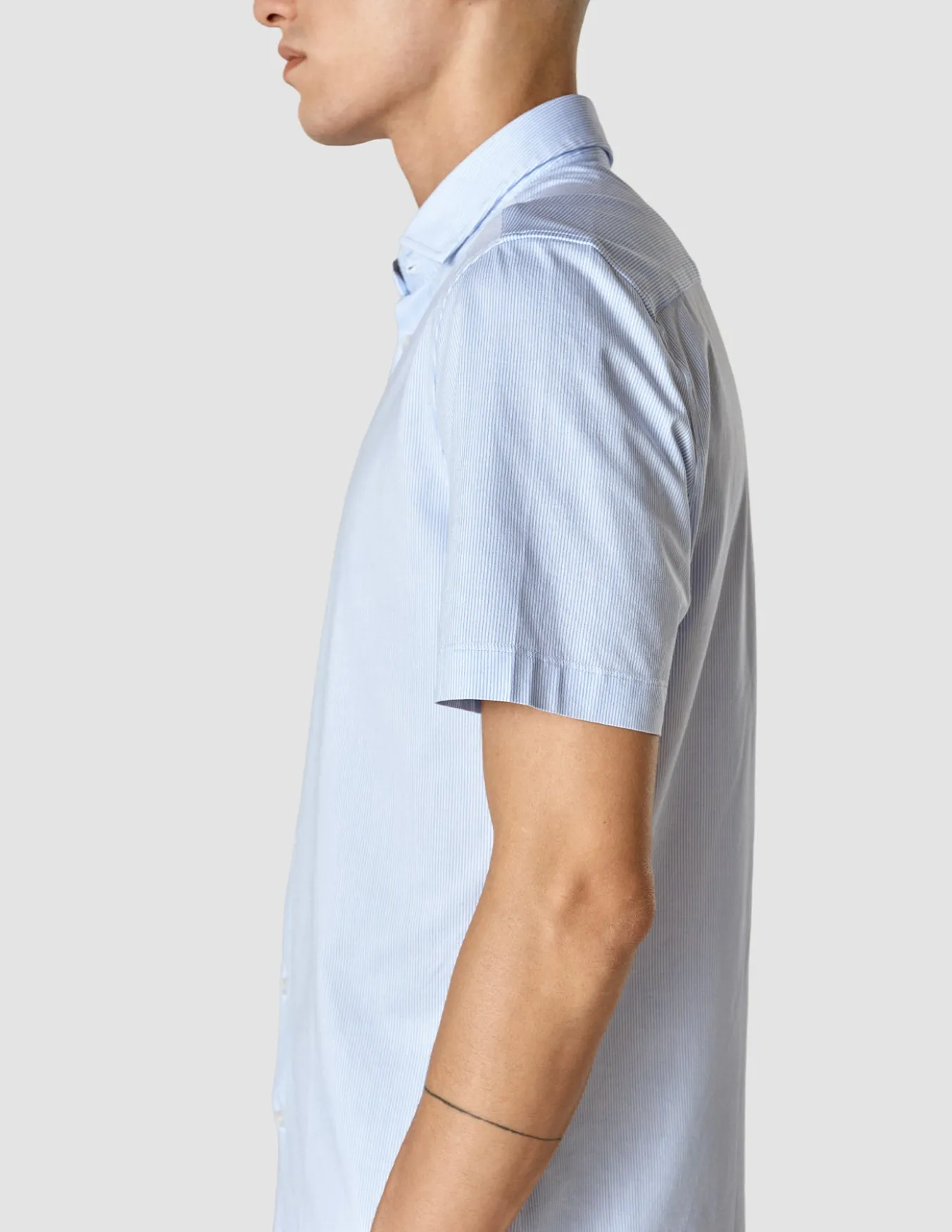 Classic Short Sleeve Shirt Light Blue Stripes