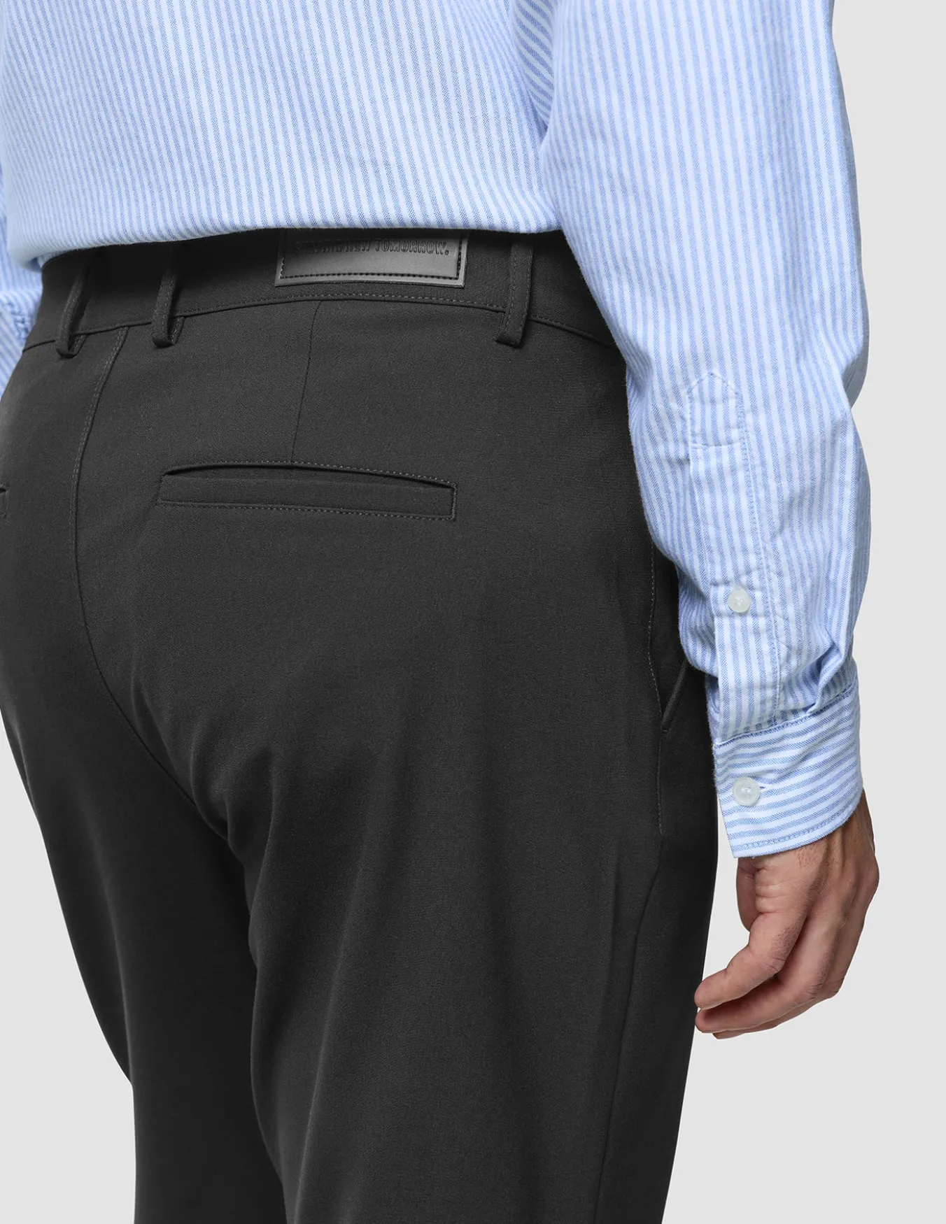 Ease Pants Regular Black