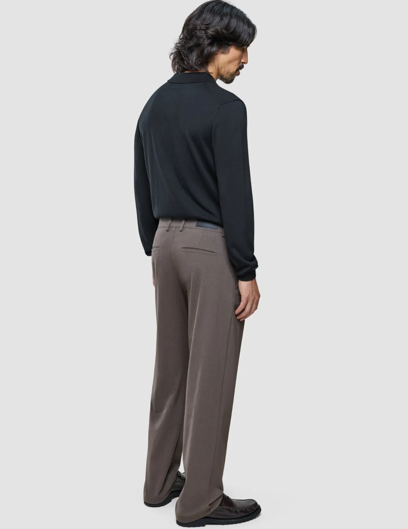Ease Pants Relaxed Fit Mocha