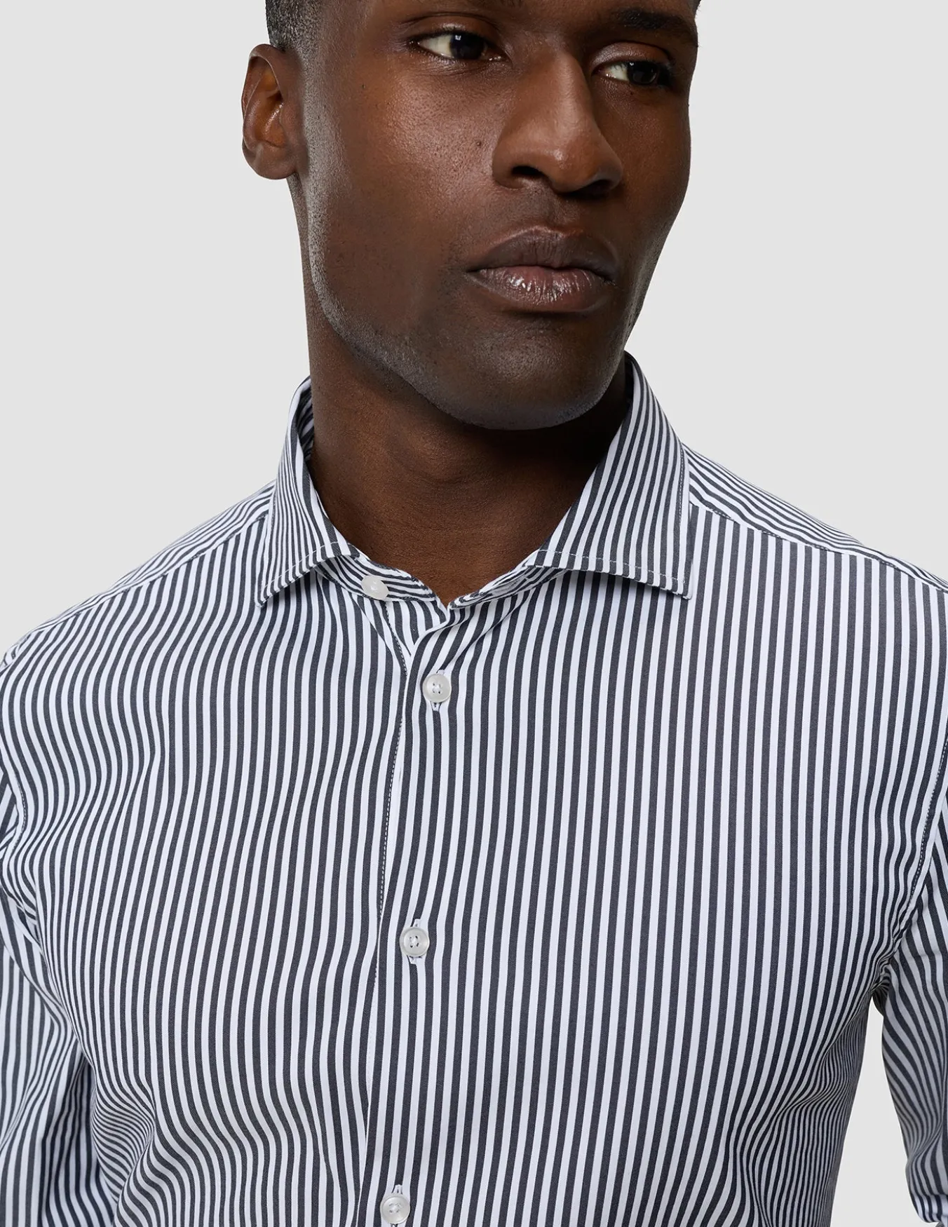 Elevated Shirt Navy Stripe Thin Regular