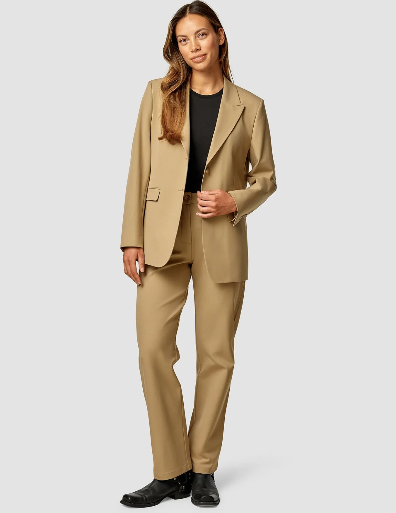 Essential Blazer Caramel