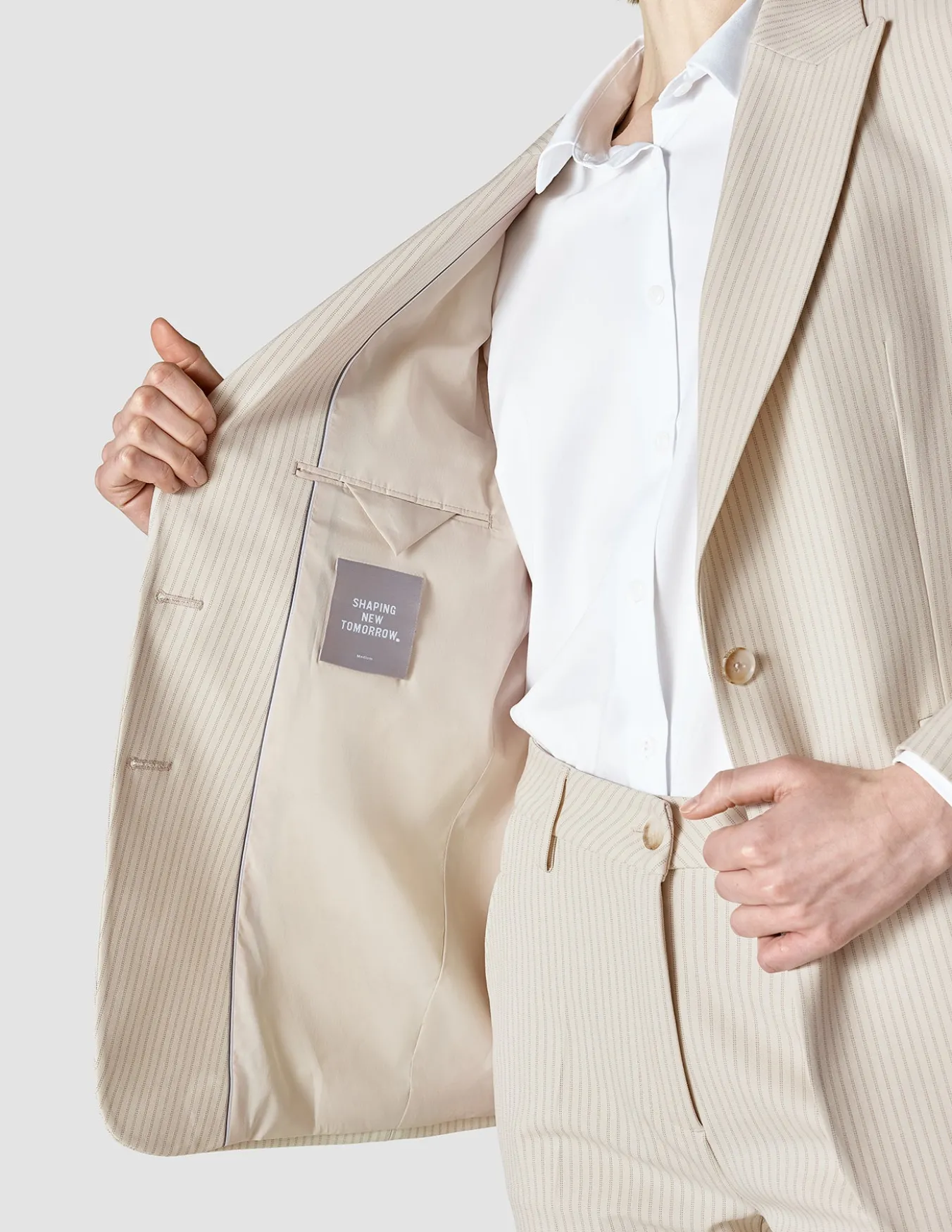 Essential Blazer Cream Latte
