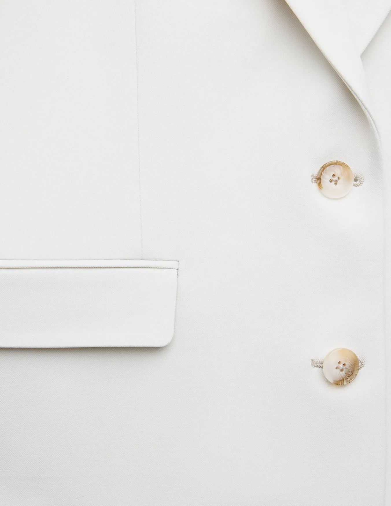 Essential Blazer Off White