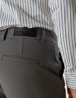Essential Pants Regular Grey