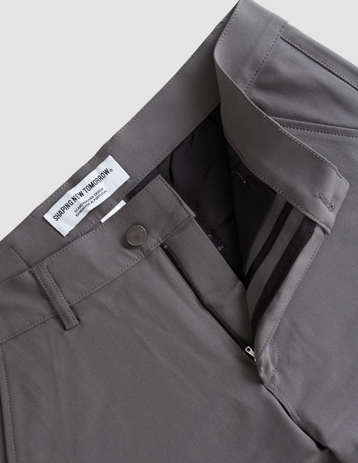 Essential Pants Regular Grey