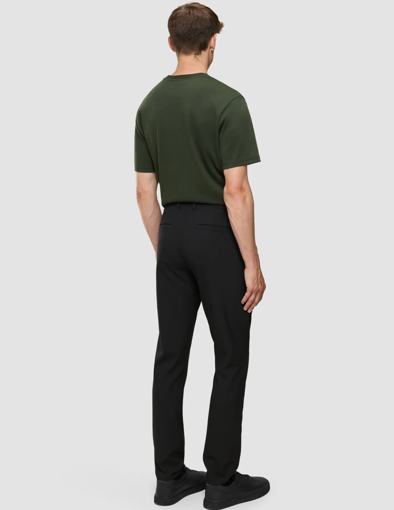 Essential Pants Slim Black