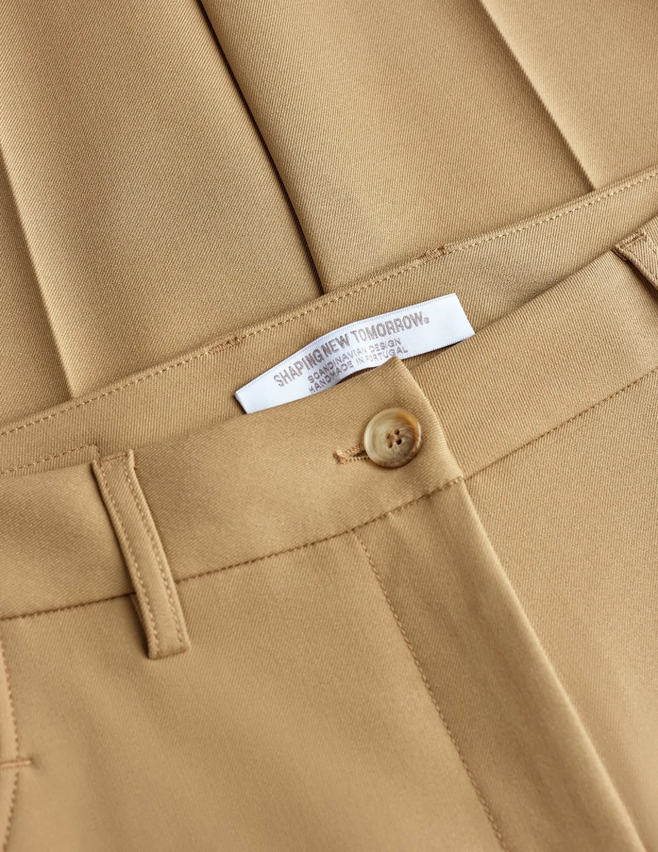Essential Pants Tapered Caramel