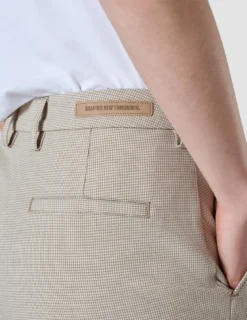 Essential Pants Tapered Petite Check