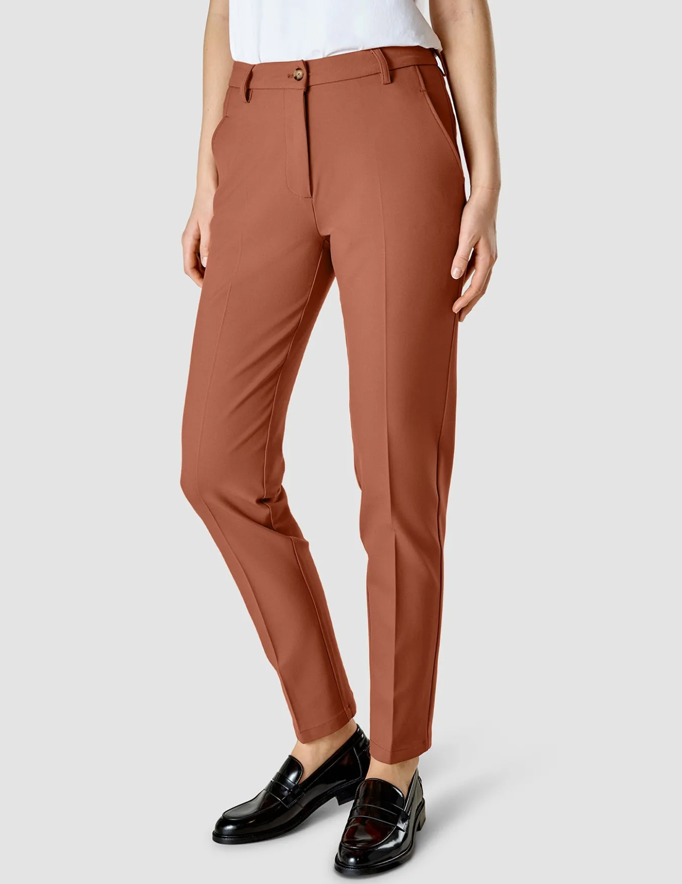 Essential Pants Tapered Terracotta