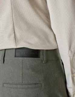 Essential Shorts Green Melange