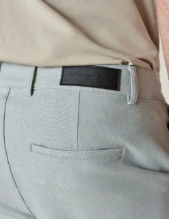 Essential Shorts Teal Blue