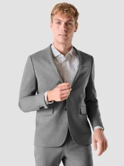 Essential Suit Cloud Grey