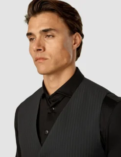 Essential Vest Asphalt Pinstripe