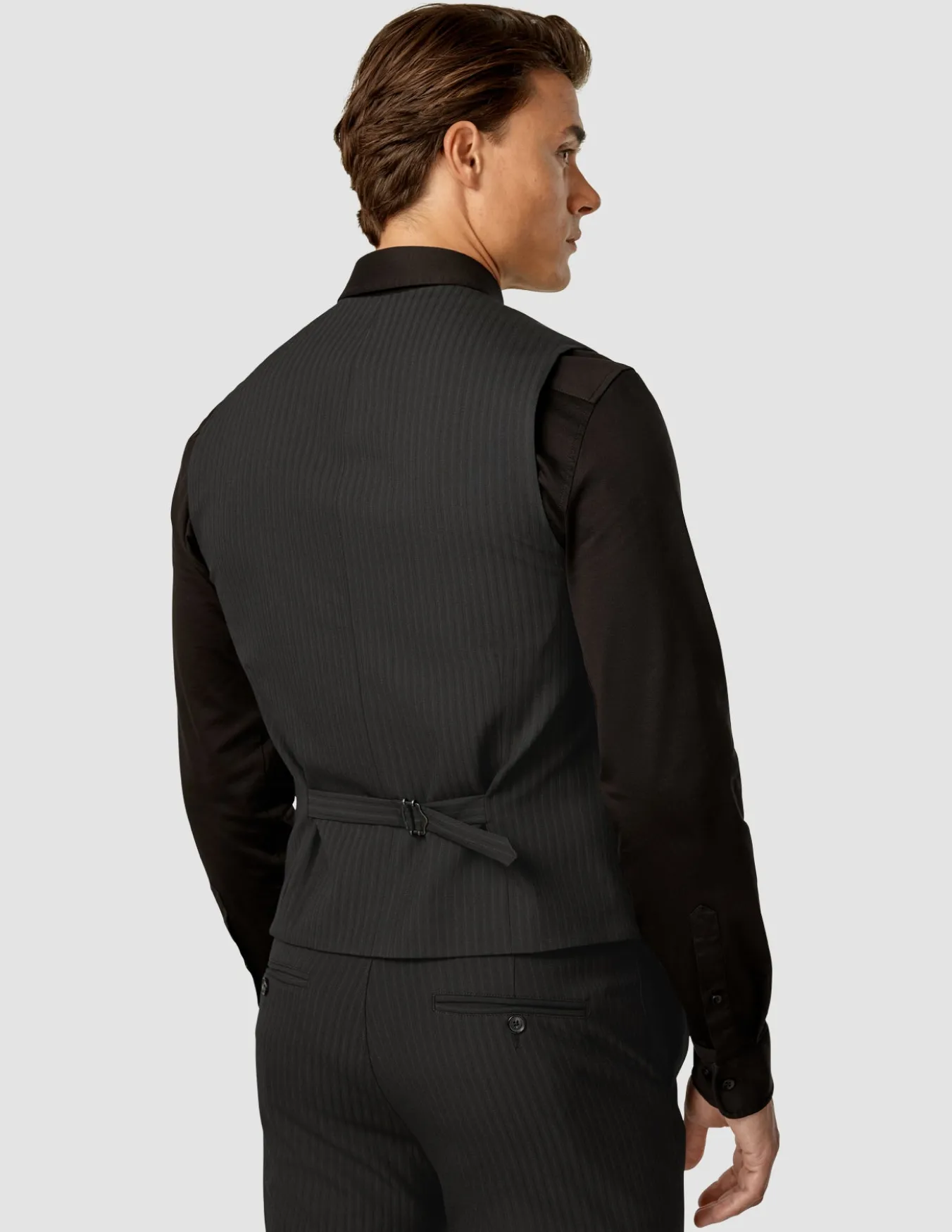 Essential Vest Asphalt Pinstripe