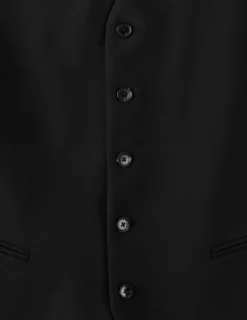 Essential Vest Black