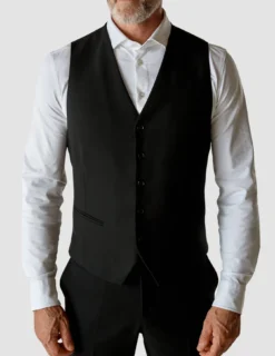 Essential Vest Black