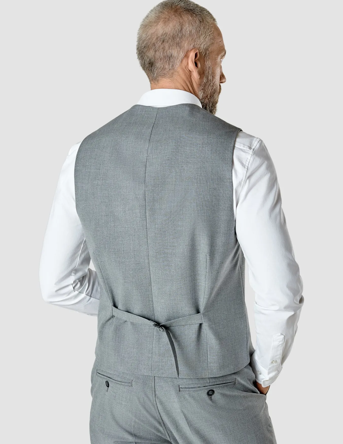 Essential Vest Cloud Grey