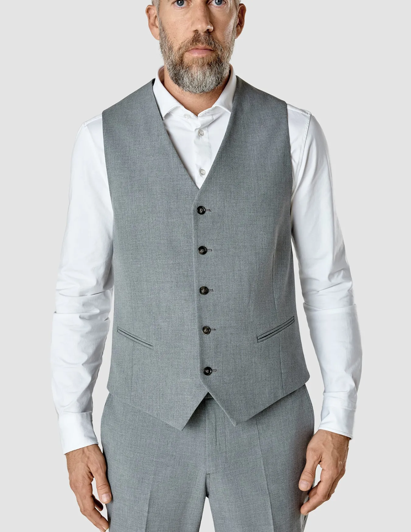 Essential Vest Cloud Grey