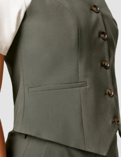 Essential Vest Short Dark Olive