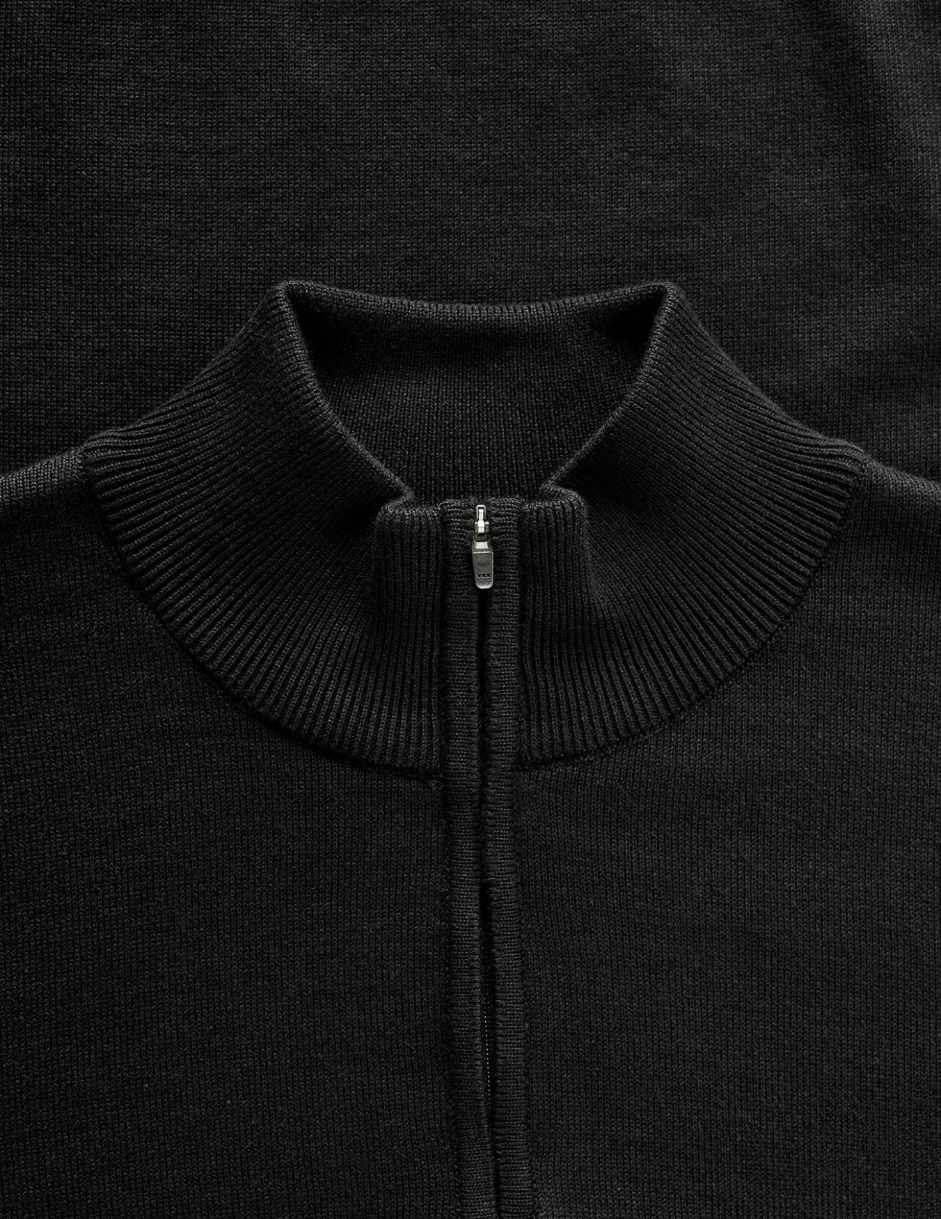 Everyday Knit Half Zip Black