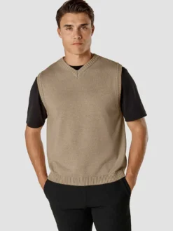 Heavy Knit Vest Khaki Molinaire
