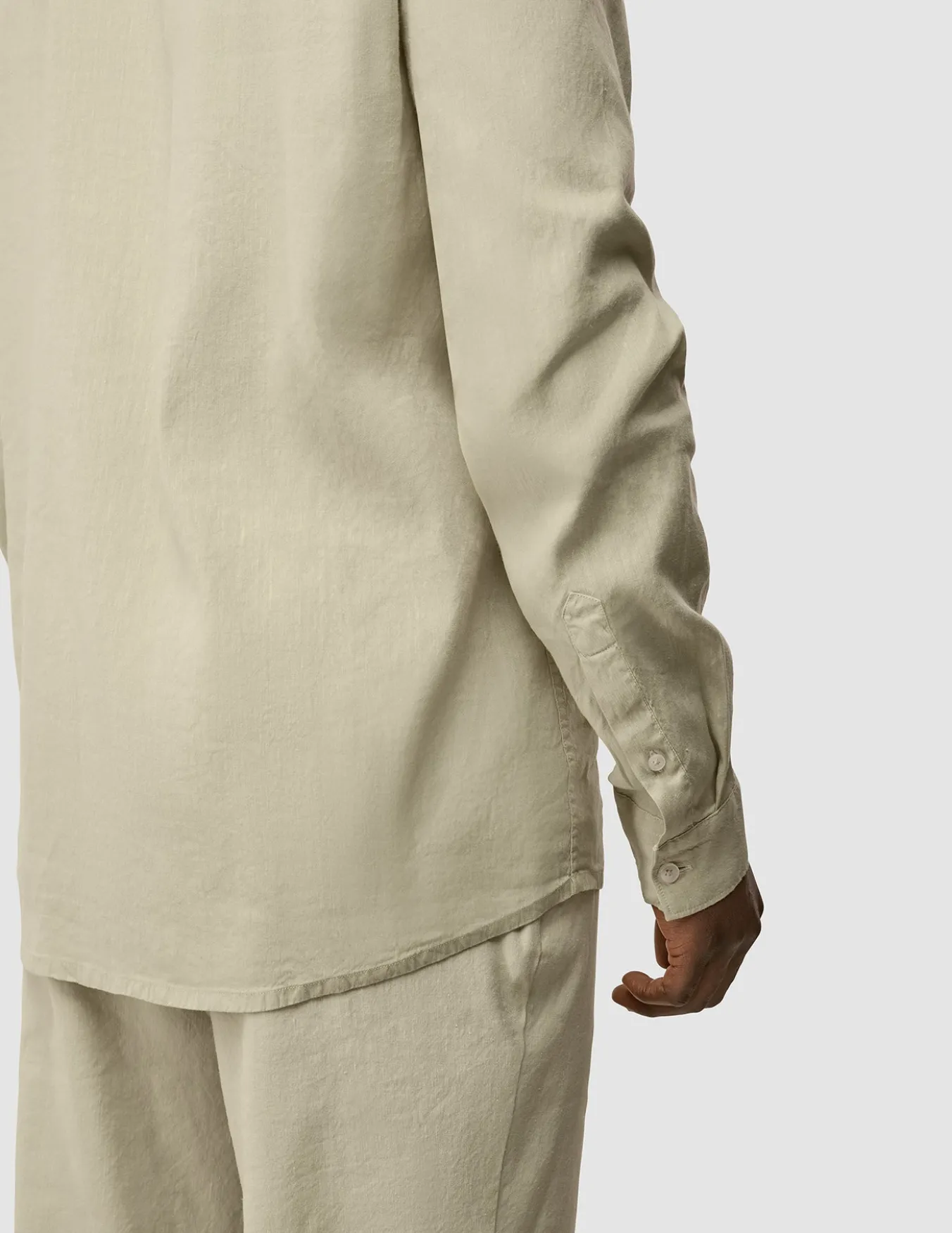 Refined Linen Long Sleeve Shirt Soft Sand
