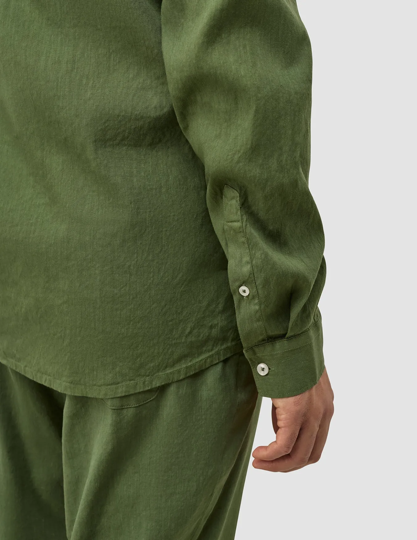 Refined Linen Long Sleeve Shirt Clover Green
