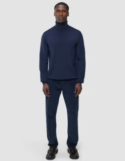 Seamless Premium Merino Knit Turtleneck Dark Navy