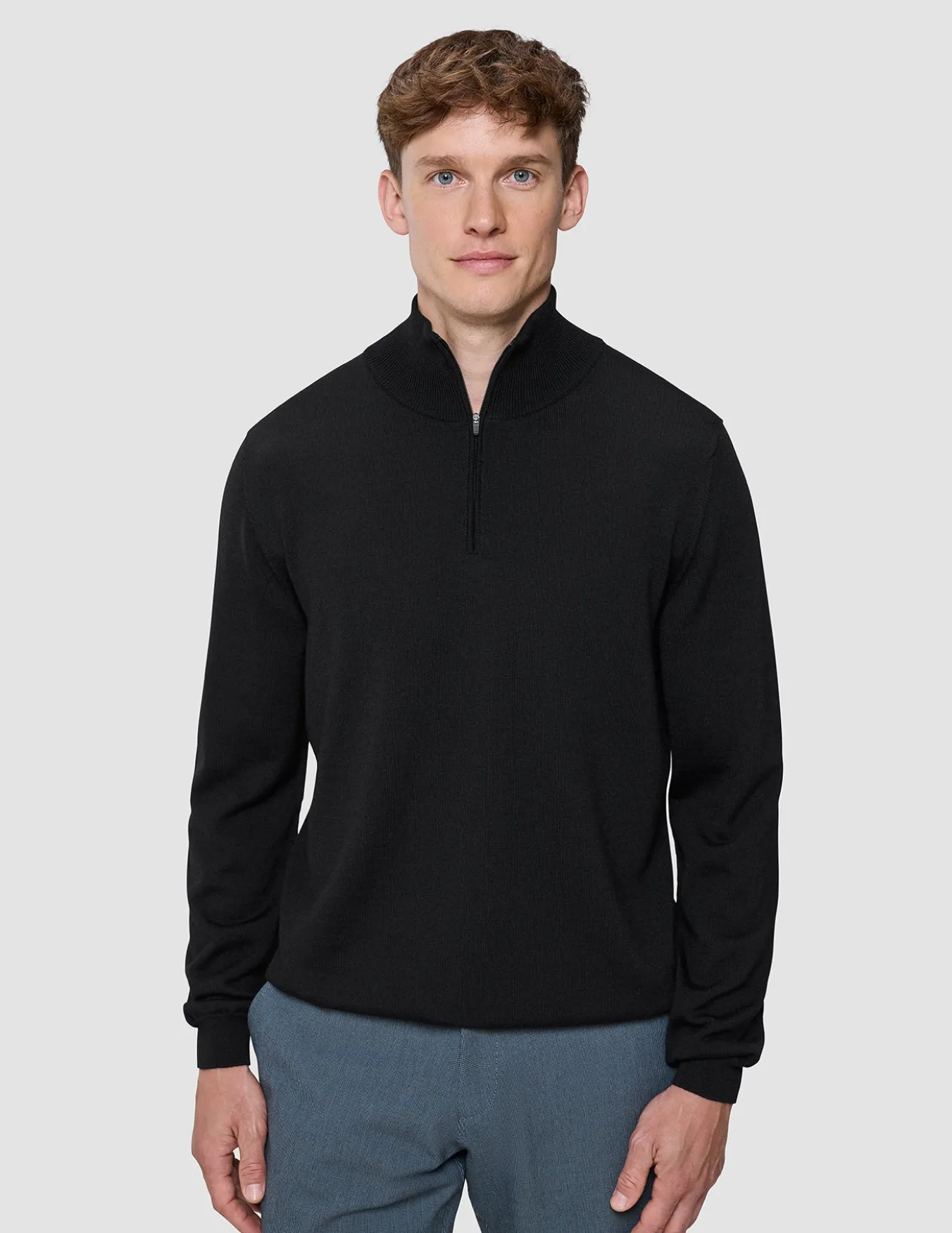 Seamless Premium Merino Knit Half Zip Black