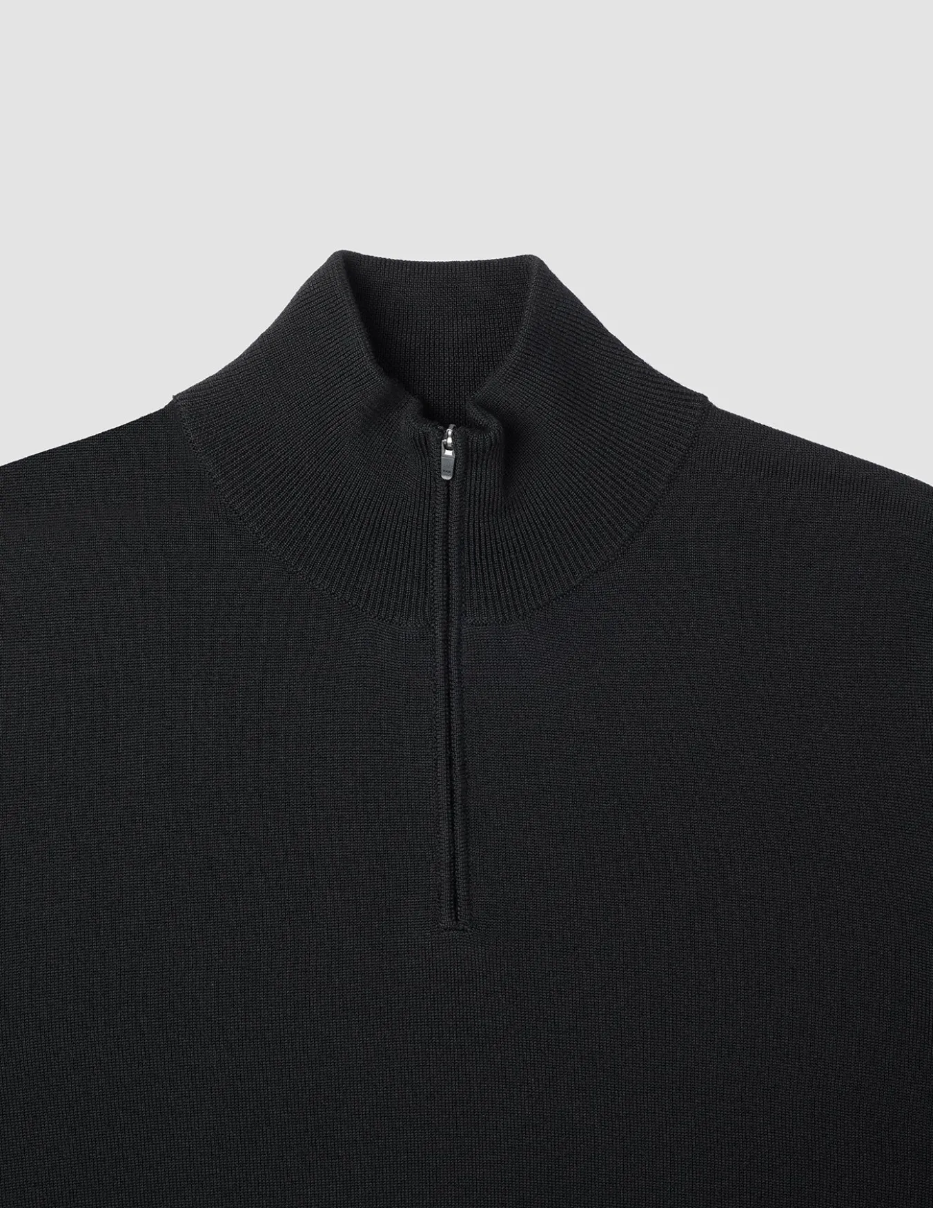 Seamless Premium Merino Knit Half Zip Black