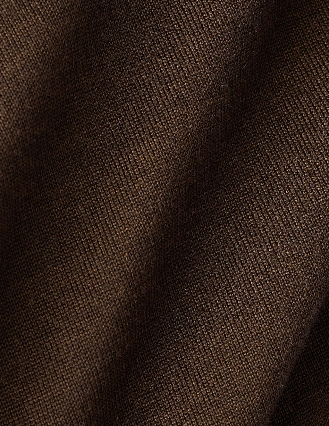 Seamless Premium Merino Knit Half Zip Saddle Brown