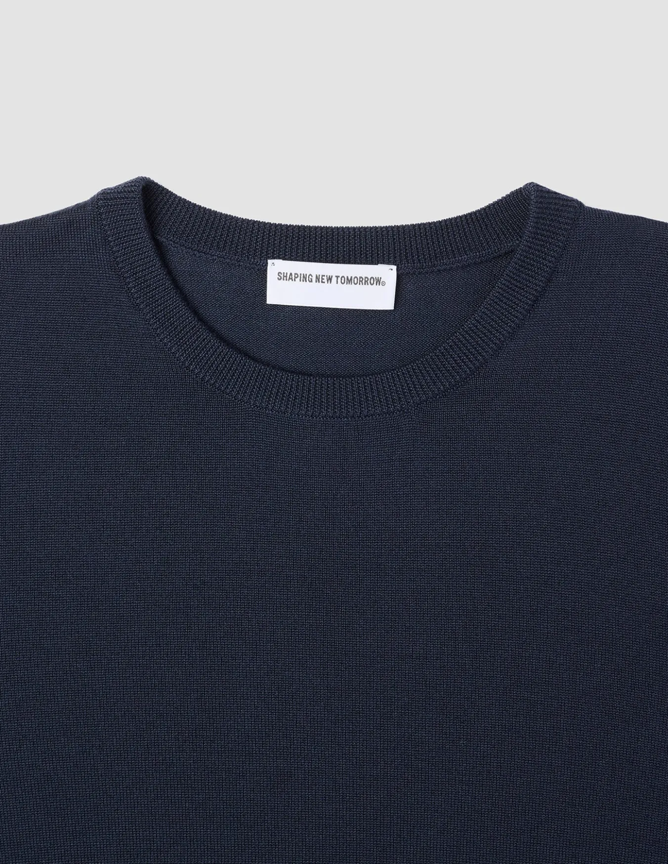 Seamless Premium Merino Knit Crewneck Dark Navy
