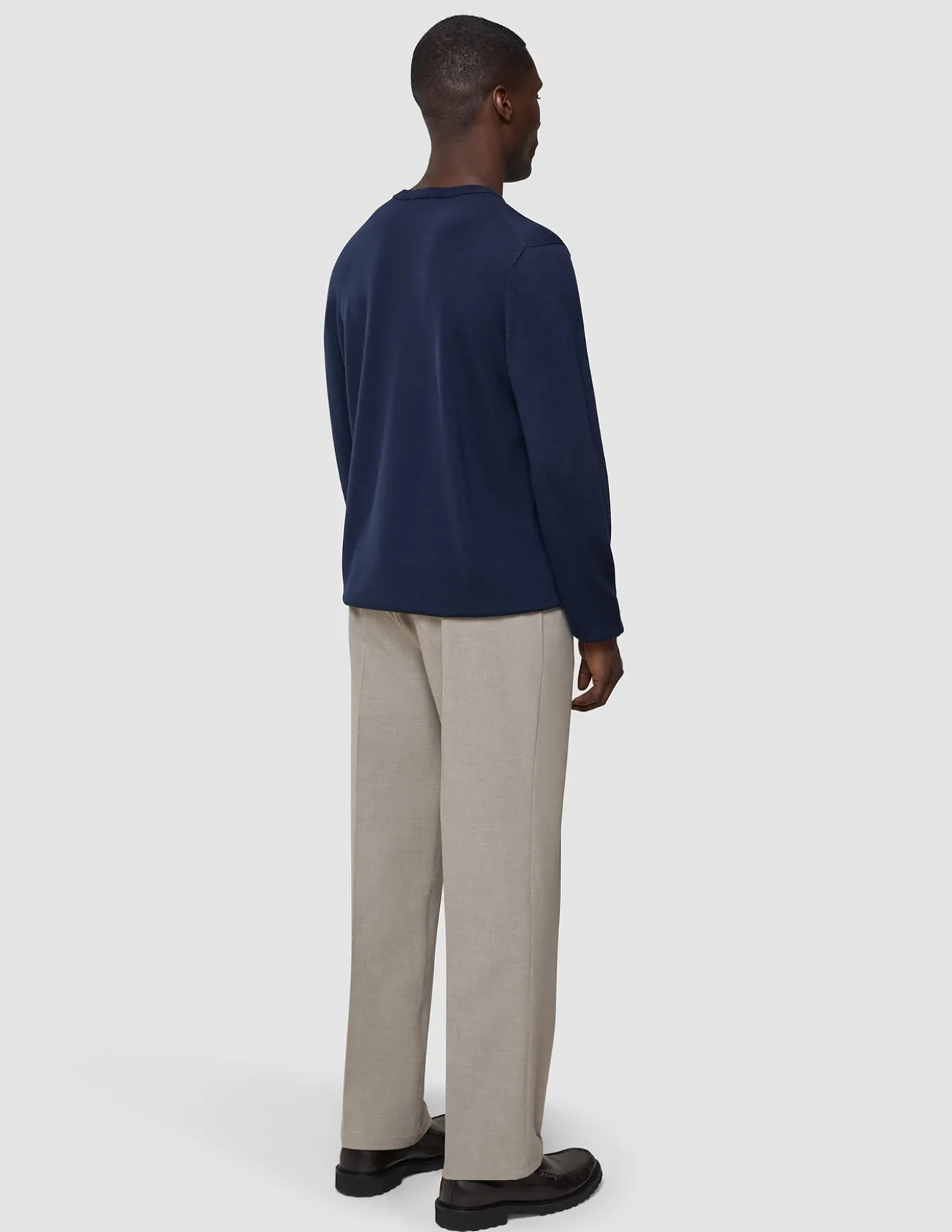 Seamless Premium Merino Knit Crewneck Dark Navy