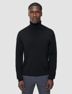 Seamless Premium Merino Knit Turtleneck Black