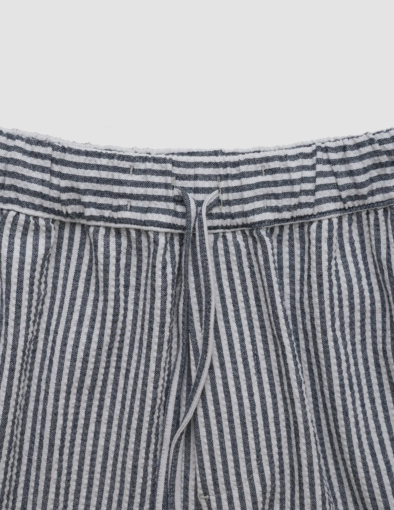Seersucker Shorts Navy Stripes