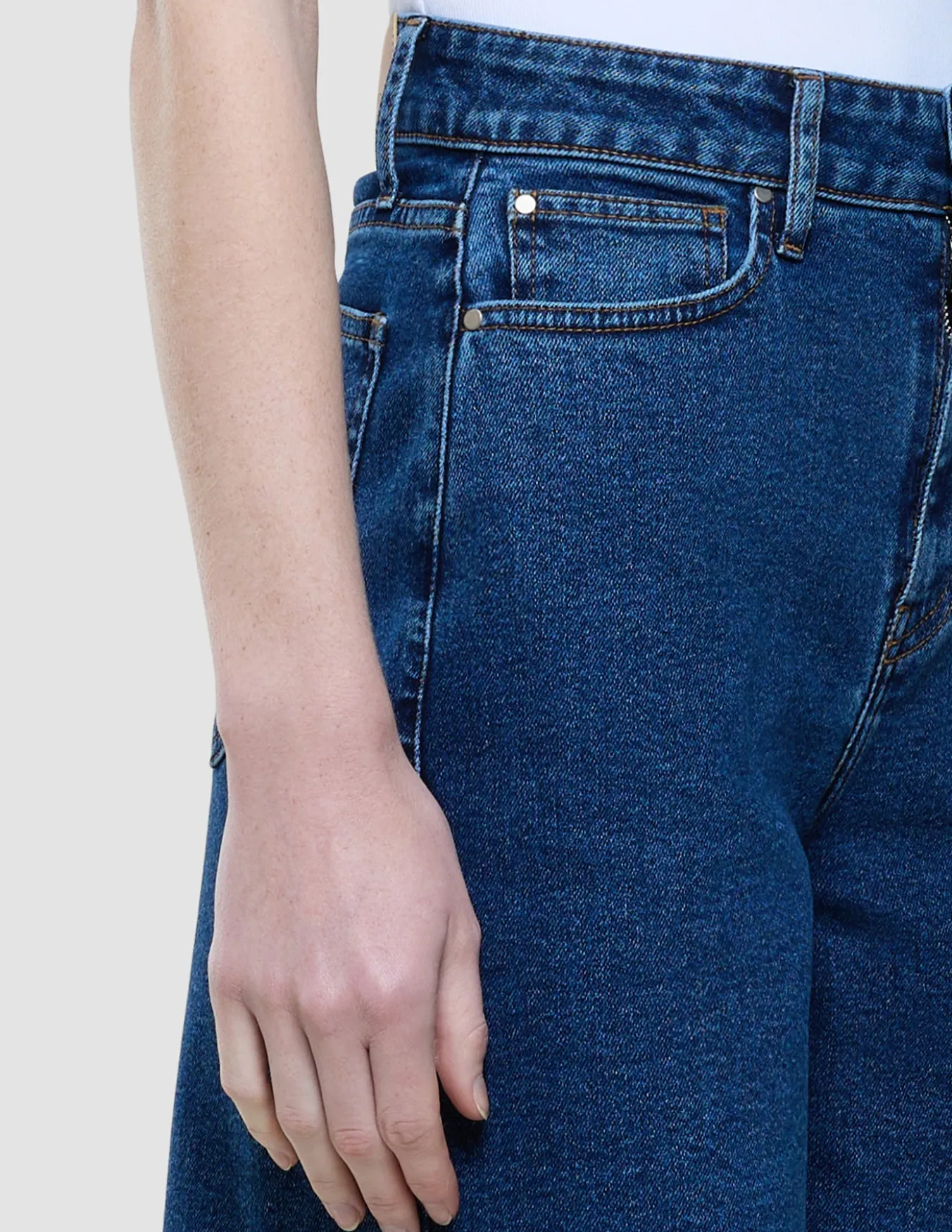 Women Classic Denim Shorts Medium Blue