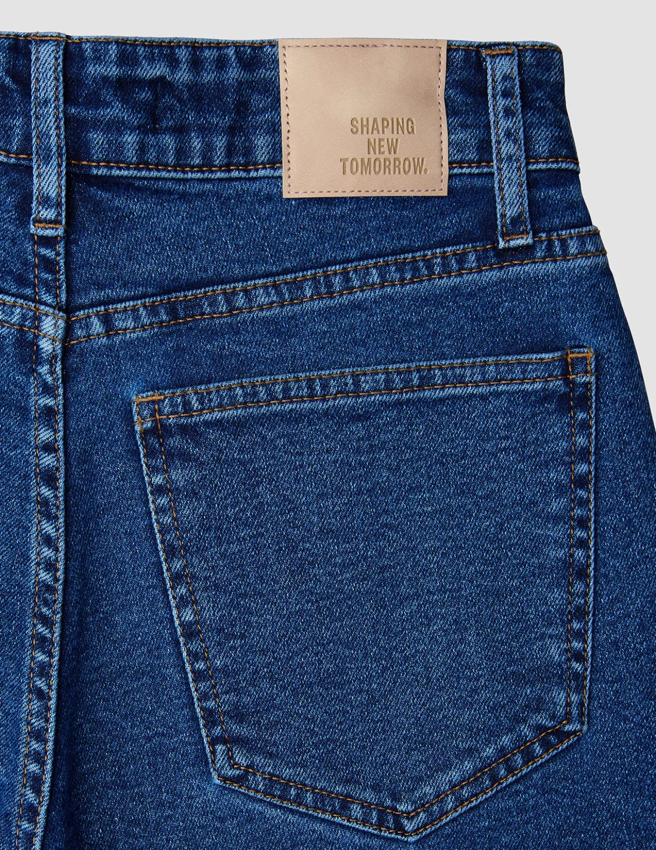 Women Classic Denim Shorts Medium Blue