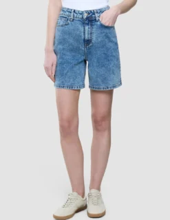 Women Classic Denim Shorts Snow Blue Wash