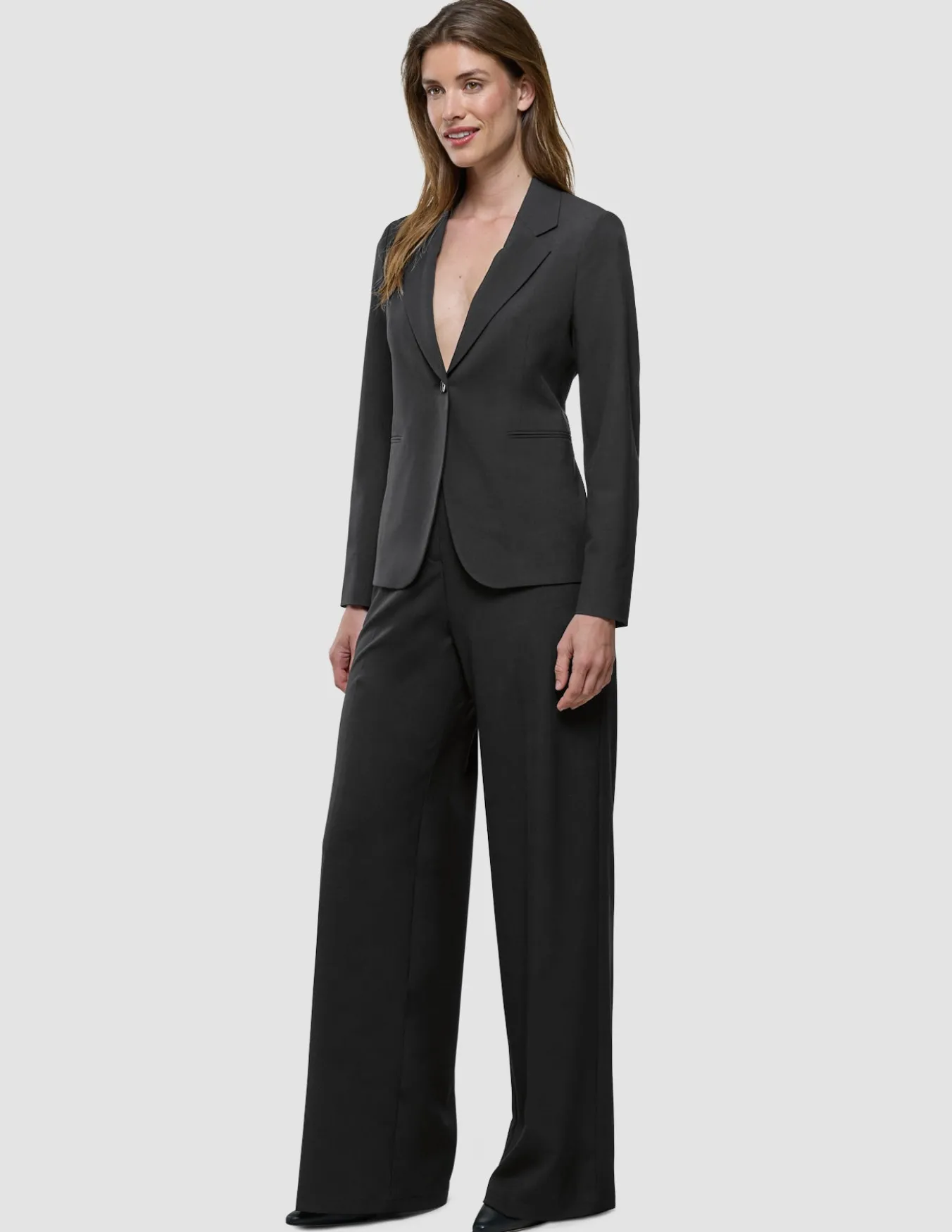Women Ease Fitted Blazer Black