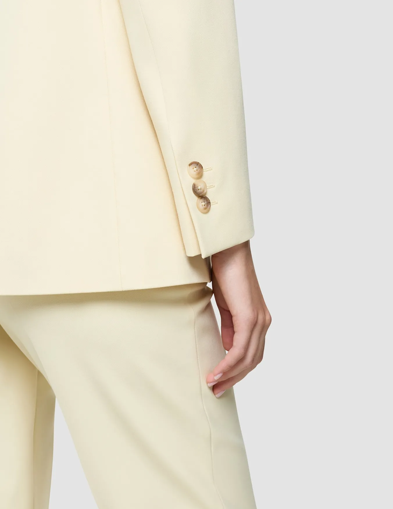 Women Essential Blazer Misty Yellow