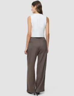 Women Essential Short Vest Off White