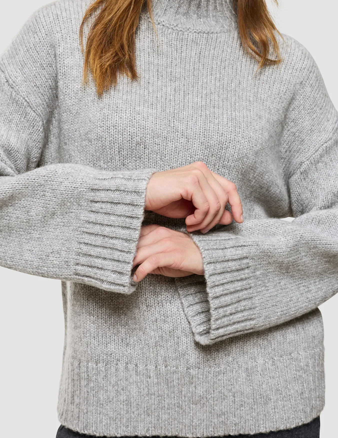 Women's Chunky Soft Wool Knit Turtleneck Medium Grey Melange
