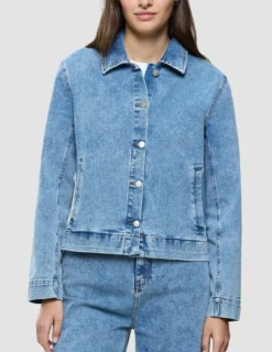 Women's Classic Denim Jacket Snow Blue Wash