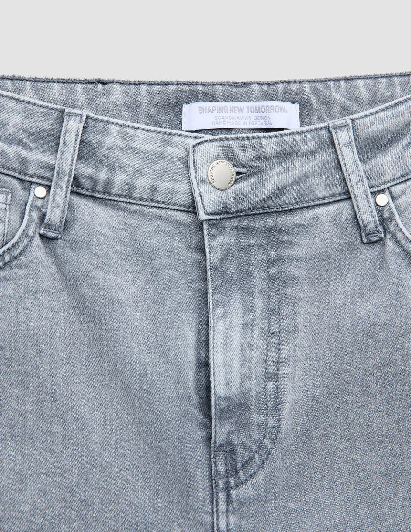 Women's Classic Jeans Tapered Light Grey Washed