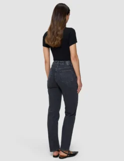 Women's Classic Jeans Tapered Washed Black