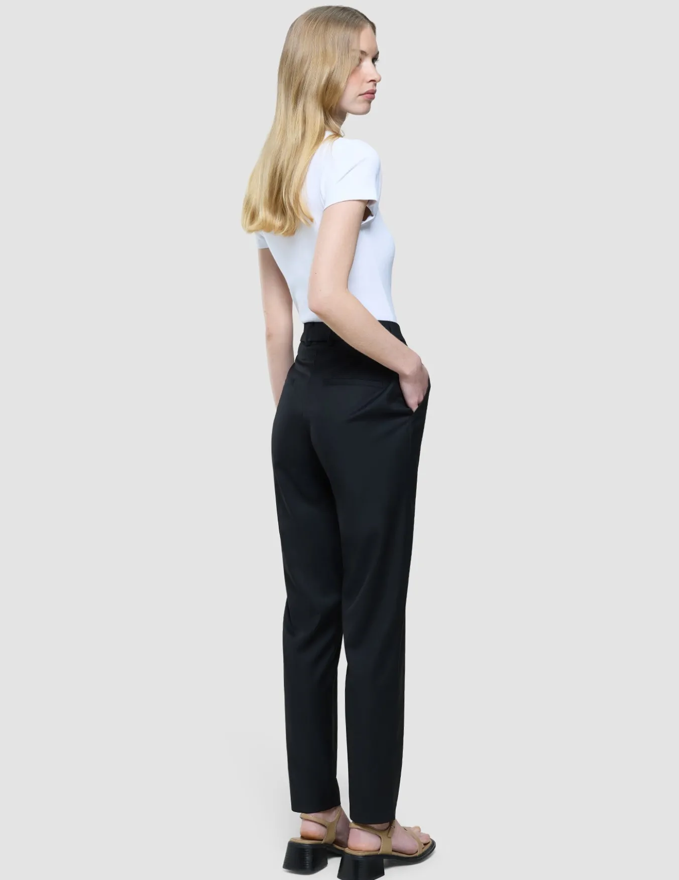 Women Skye Pants Tapered Black