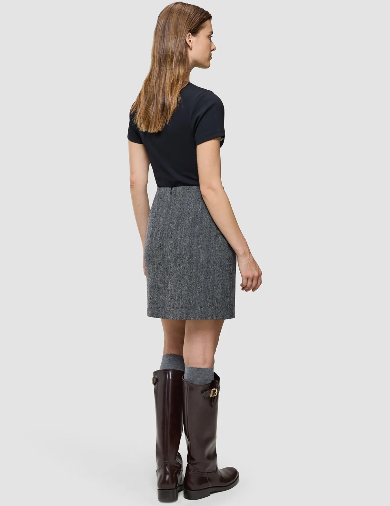 Women's Serene Short Skirt Grey Herringbone